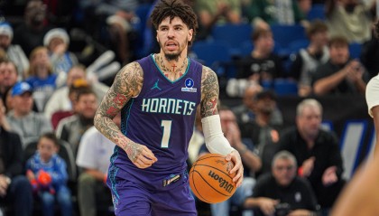 世界杯高清直播链接-这个谁要？拉梅洛·鲍尔15投仅1中拿到2分7助 三分10中0